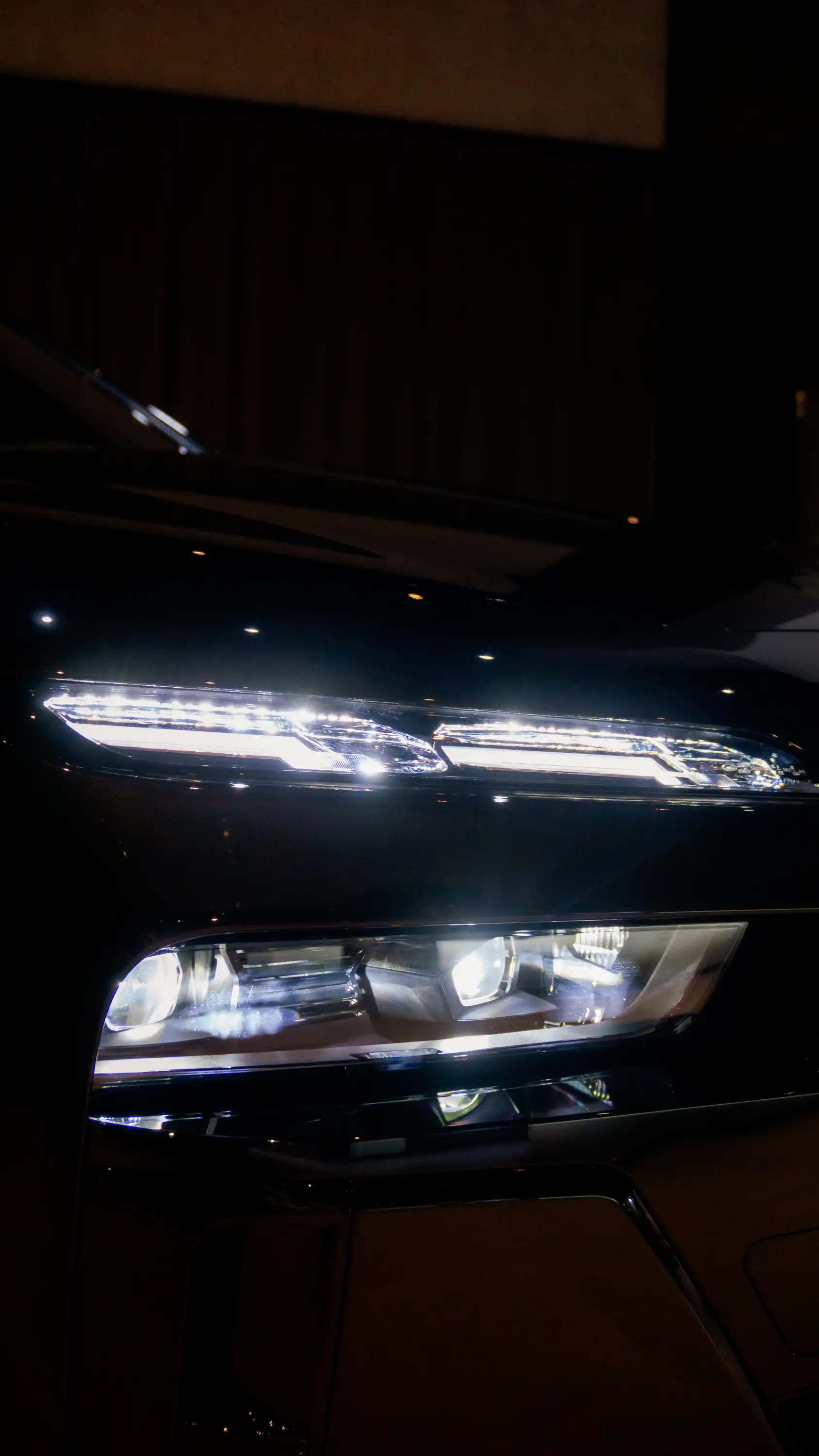 BMW 750e xDrive Interior