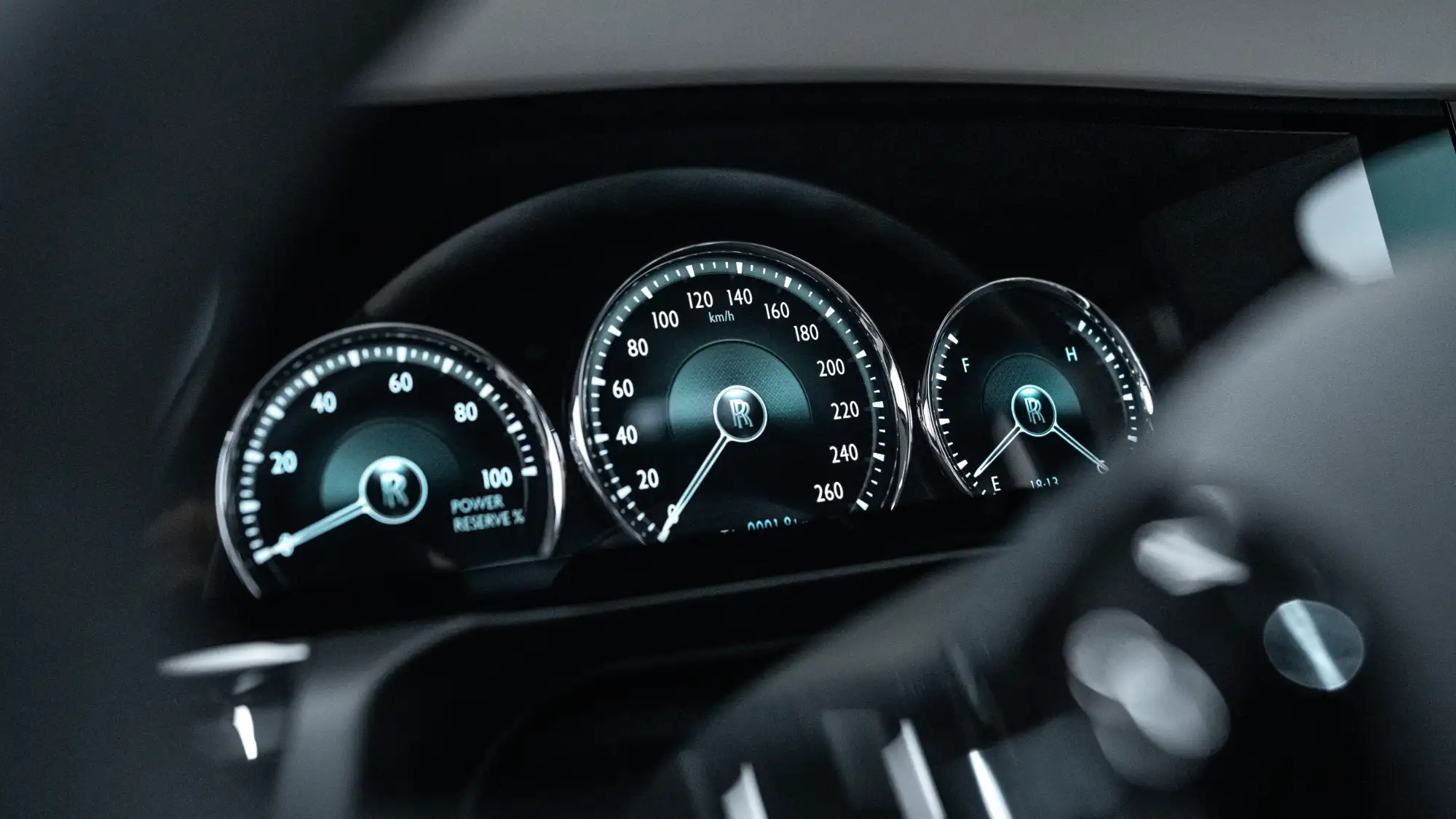 Rolls-Royce Ghost Extended Front View