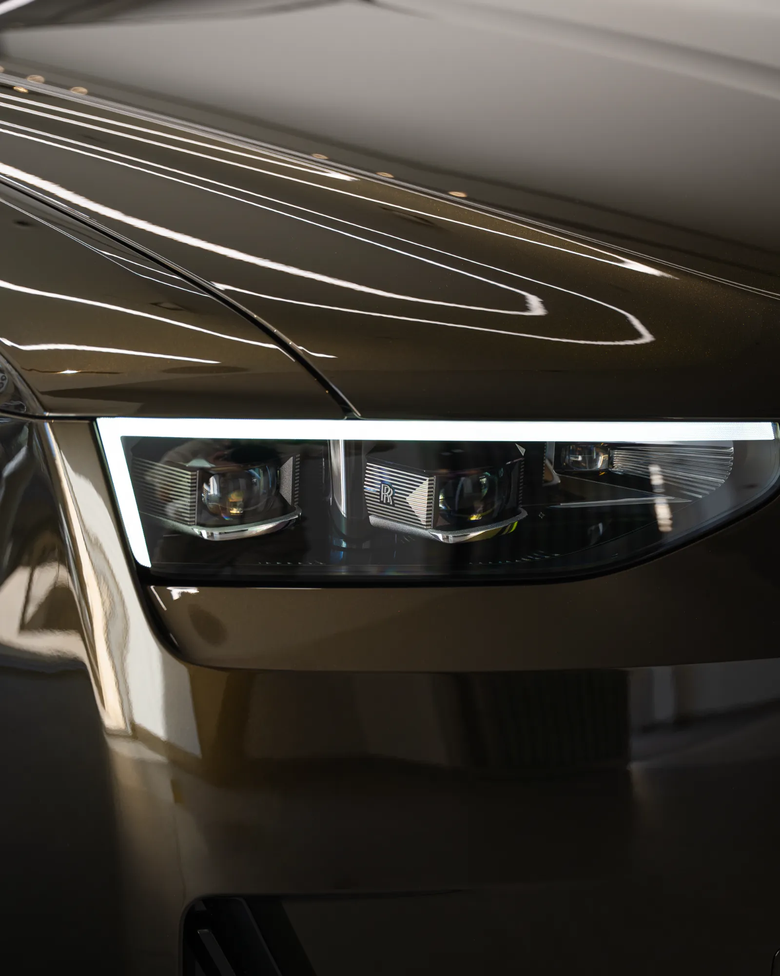 Rolls-Royce Ghost Extended Dashboard