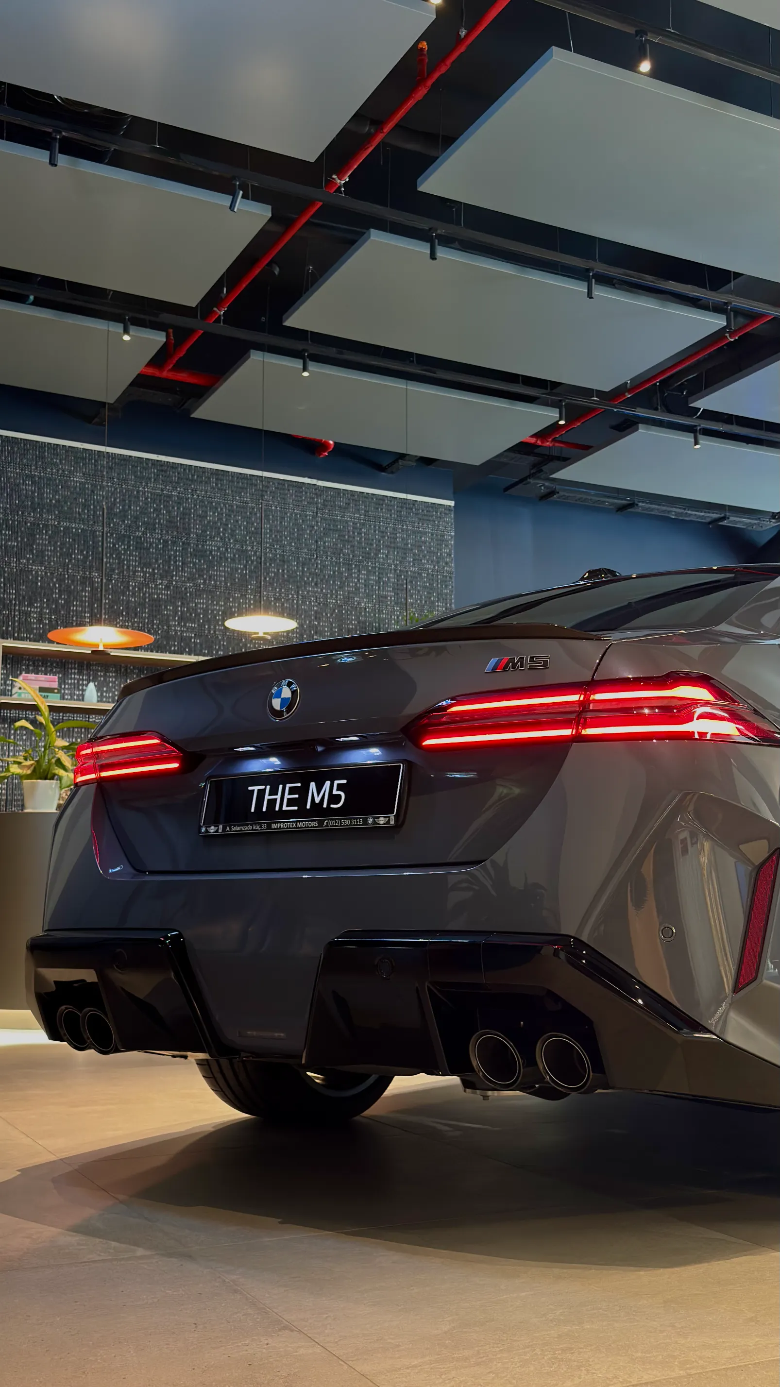 BMW M5 Interior Detail