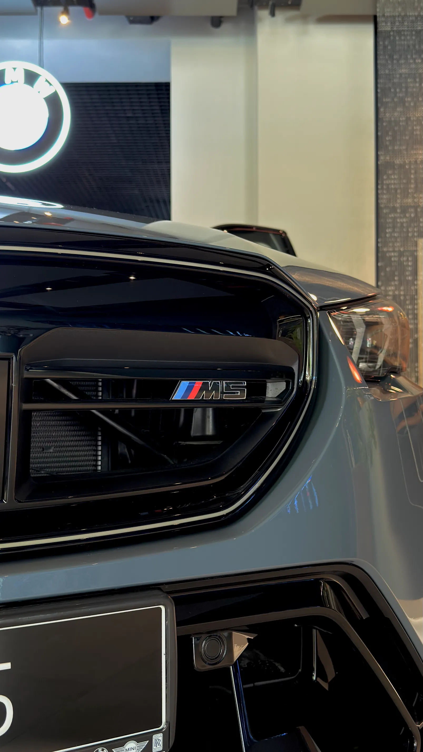 BMW M5 Technology